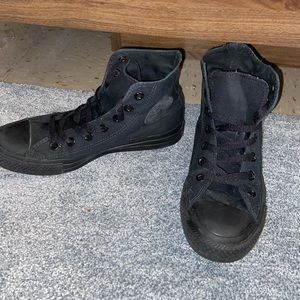 Black Converse All Stars